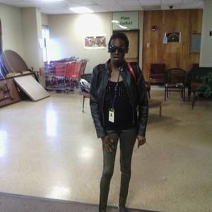 Meet your Posher, Paula